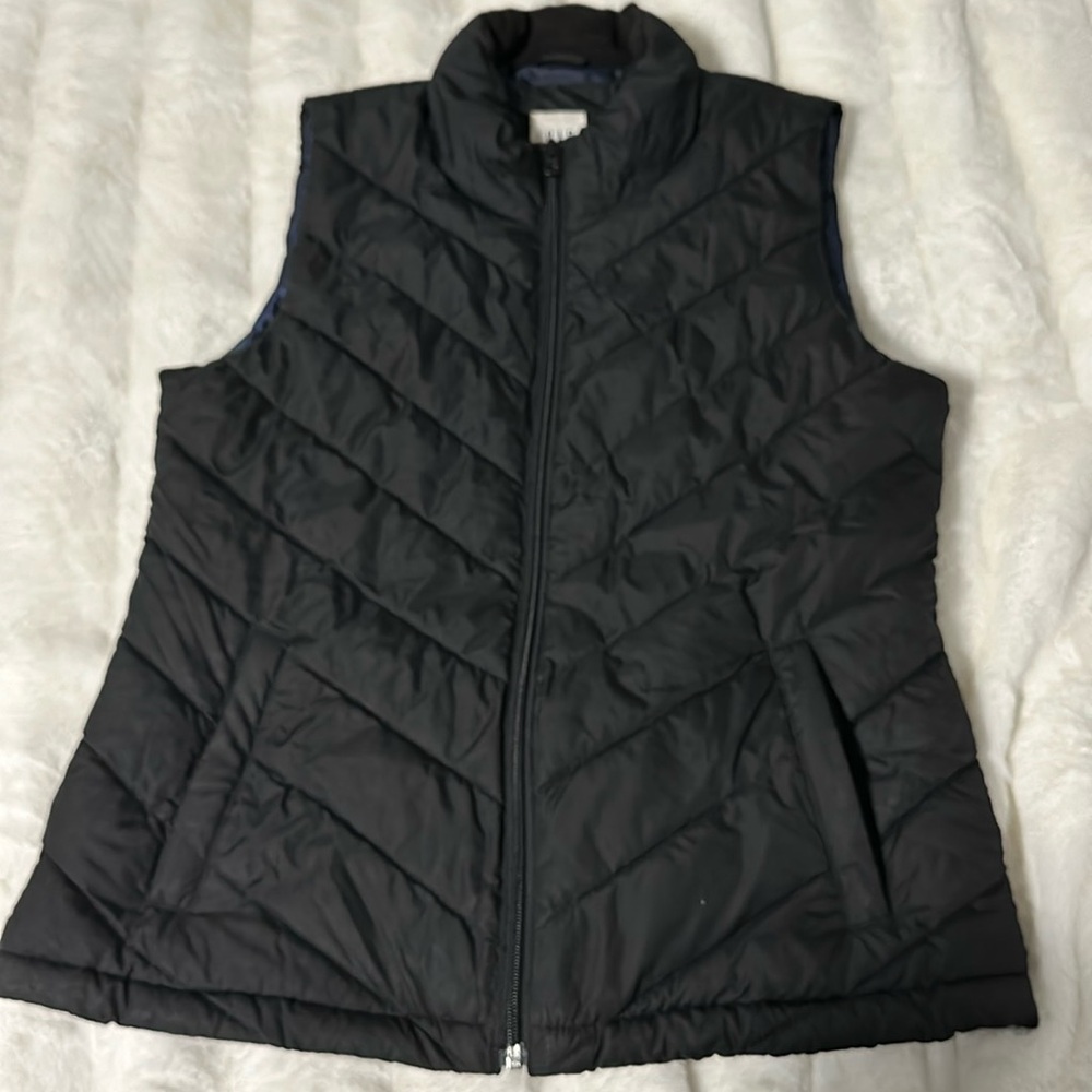 Black Gap Vest